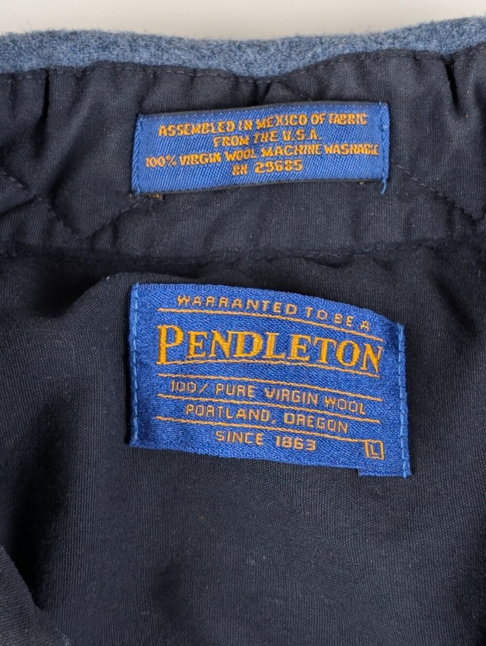Vintage Pendleton L Blue Virgin Wool Flannel Suede Patches Cabincore Granola - Picture 4 of 10
